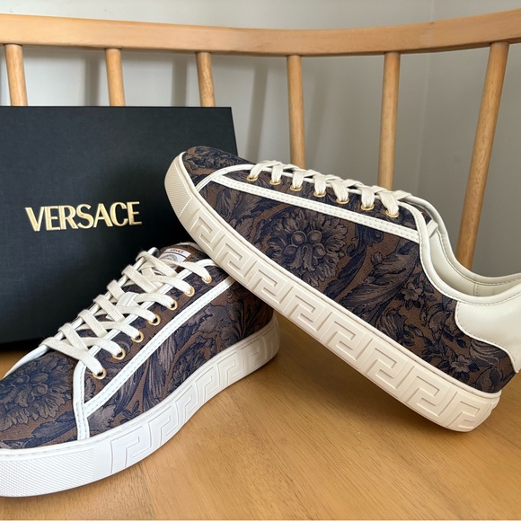 Versace Men's Barocco Greca Sneakers - Picture 2 of 11